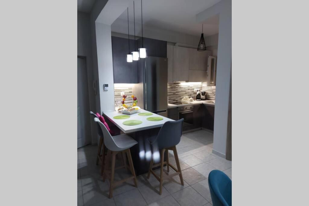 Violet Studio Με Πισίνα Volos Buitenkant foto