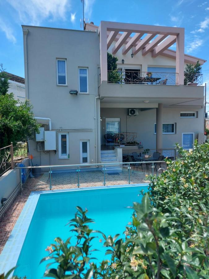 Violet Studio Με Πισίνα Volos Buitenkant foto